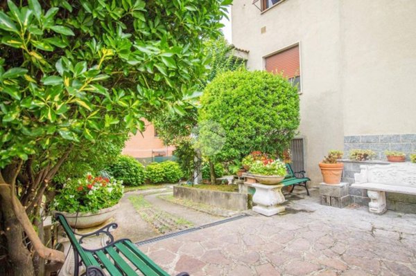 casa indipendente in vendita a Garbagnate Milanese