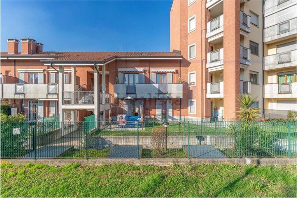 appartamento in vendita a Garbagnate Milanese