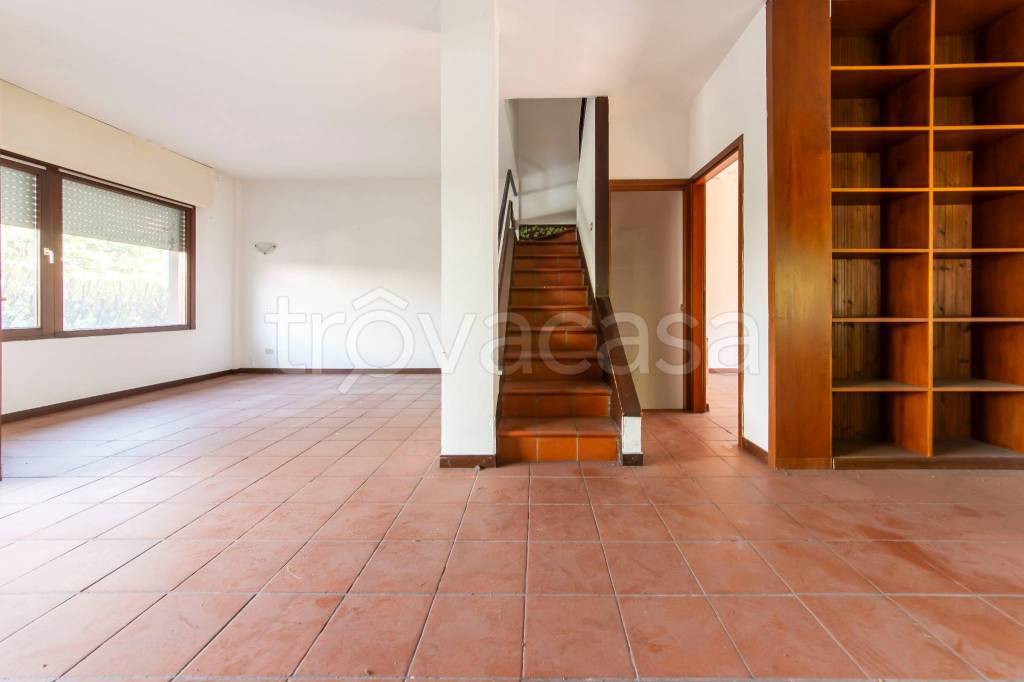 casa indipendente in vendita a Garbagnate Milanese