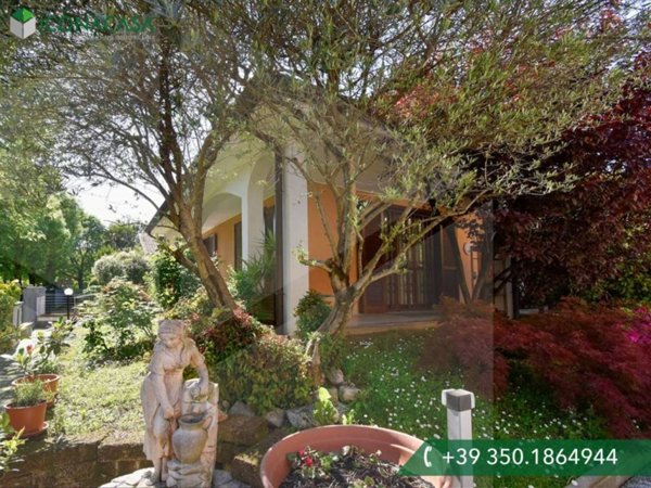 casa indipendente in vendita a Garbagnate Milanese