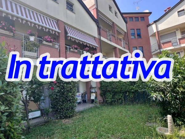appartamento in vendita a Garbagnate Milanese