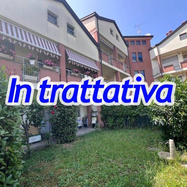 appartamento in vendita a Garbagnate Milanese