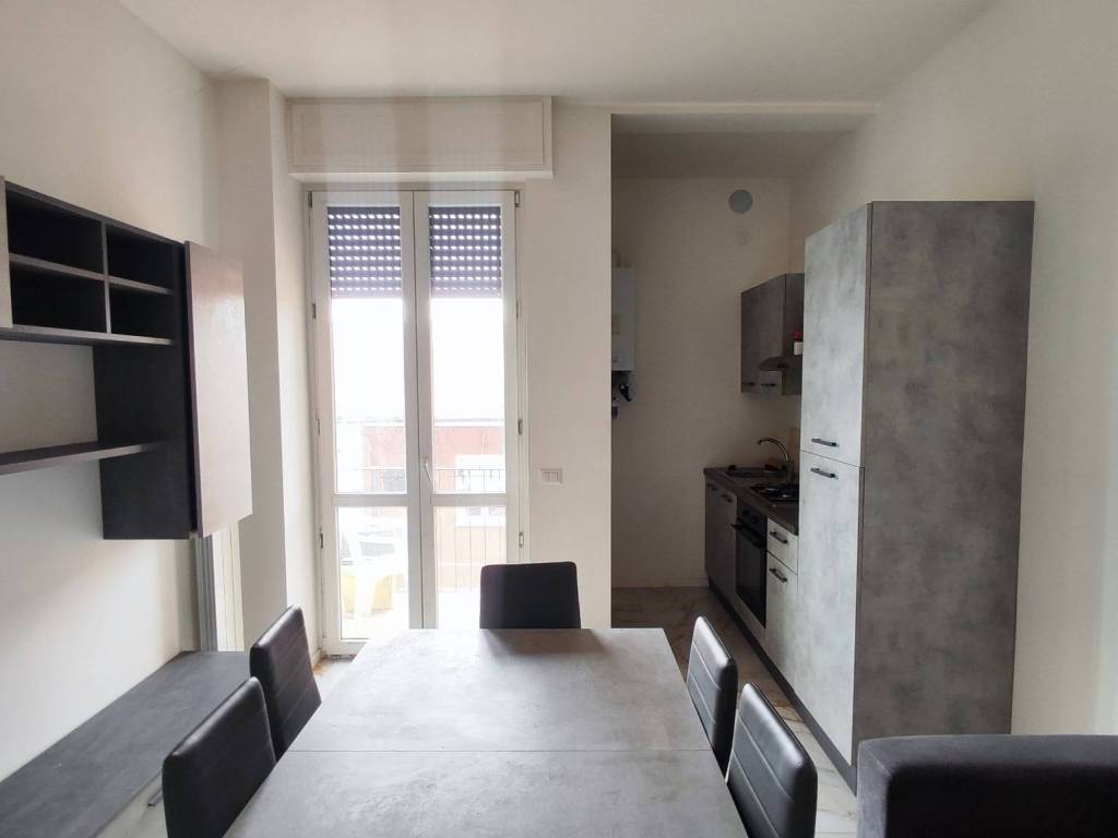 appartamento in vendita a Garbagnate Milanese
