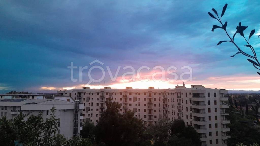 appartamento in vendita a Garbagnate Milanese