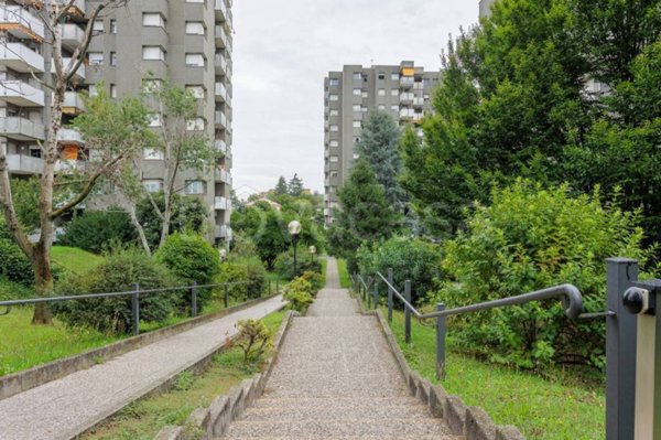 appartamento in vendita a Garbagnate Milanese