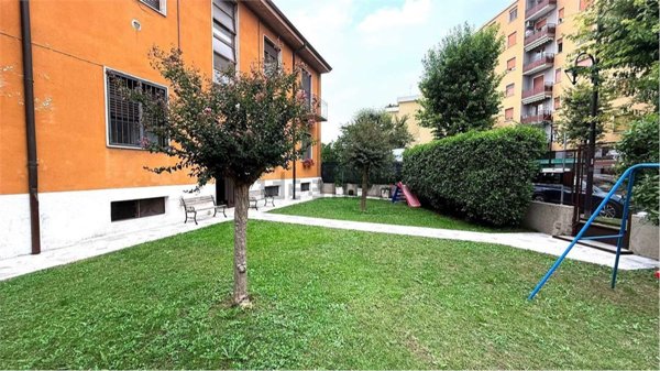 appartamento in vendita a Garbagnate Milanese