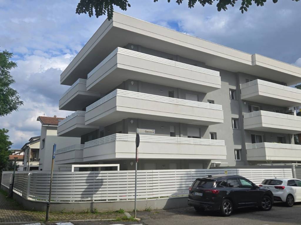 appartamento in vendita a Garbagnate Milanese