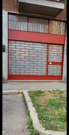 negozio in vendita a Garbagnate Milanese