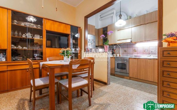 appartamento in vendita a Garbagnate Milanese