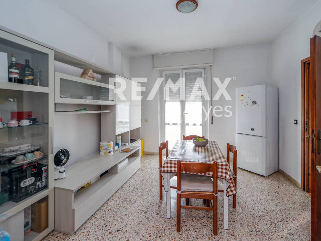 appartamento in vendita a Garbagnate Milanese