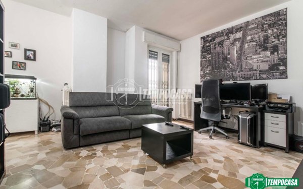 appartamento in vendita a Garbagnate Milanese