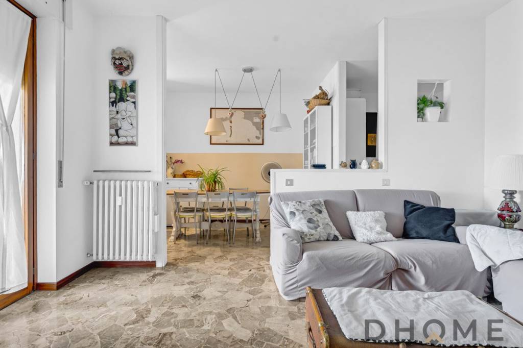 appartamento in vendita a Garbagnate Milanese