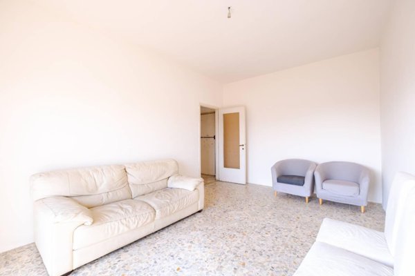 appartamento in vendita a Garbagnate Milanese