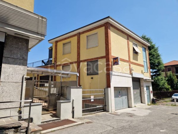 casa indipendente in vendita a Garbagnate Milanese