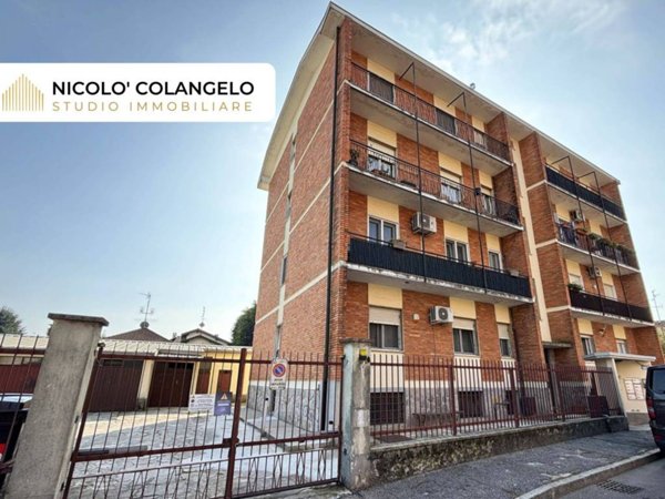 appartamento in vendita a Garbagnate Milanese