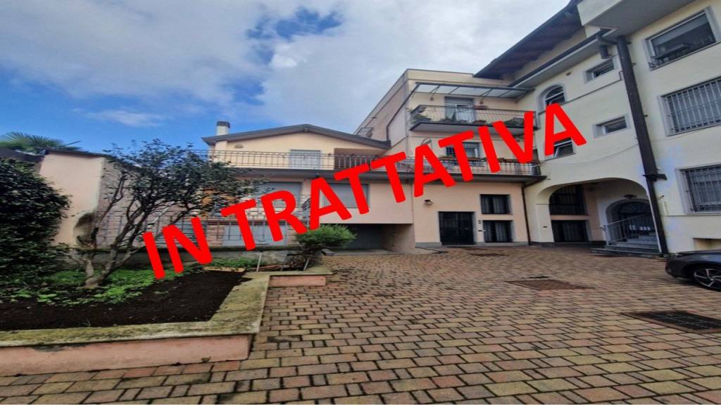 appartamento in vendita a Garbagnate Milanese