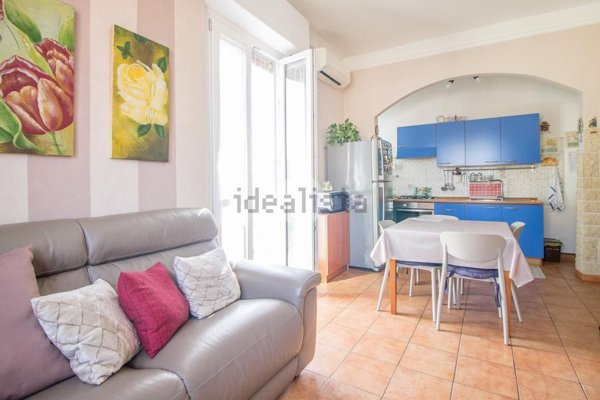 appartamento in vendita a Garbagnate Milanese in zona Bariana