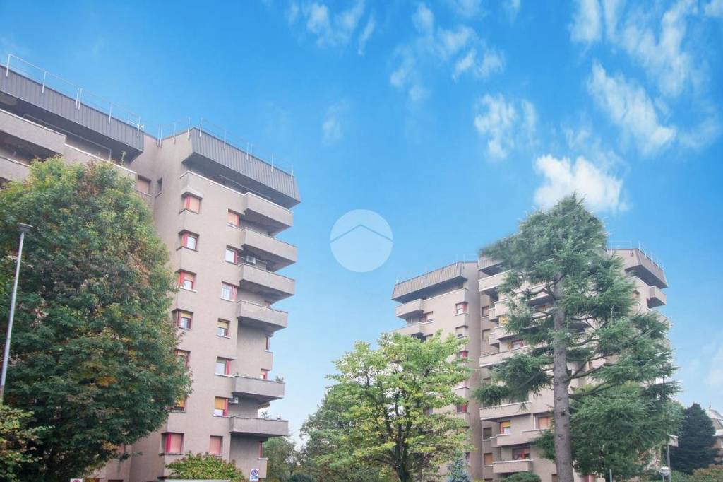 appartamento in vendita a Garbagnate Milanese