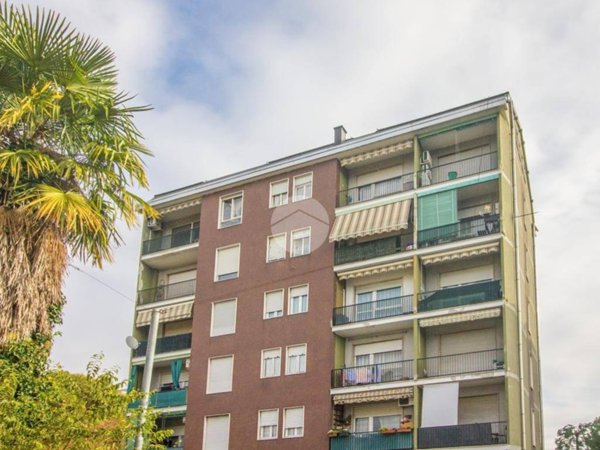 appartamento in vendita a Garbagnate Milanese