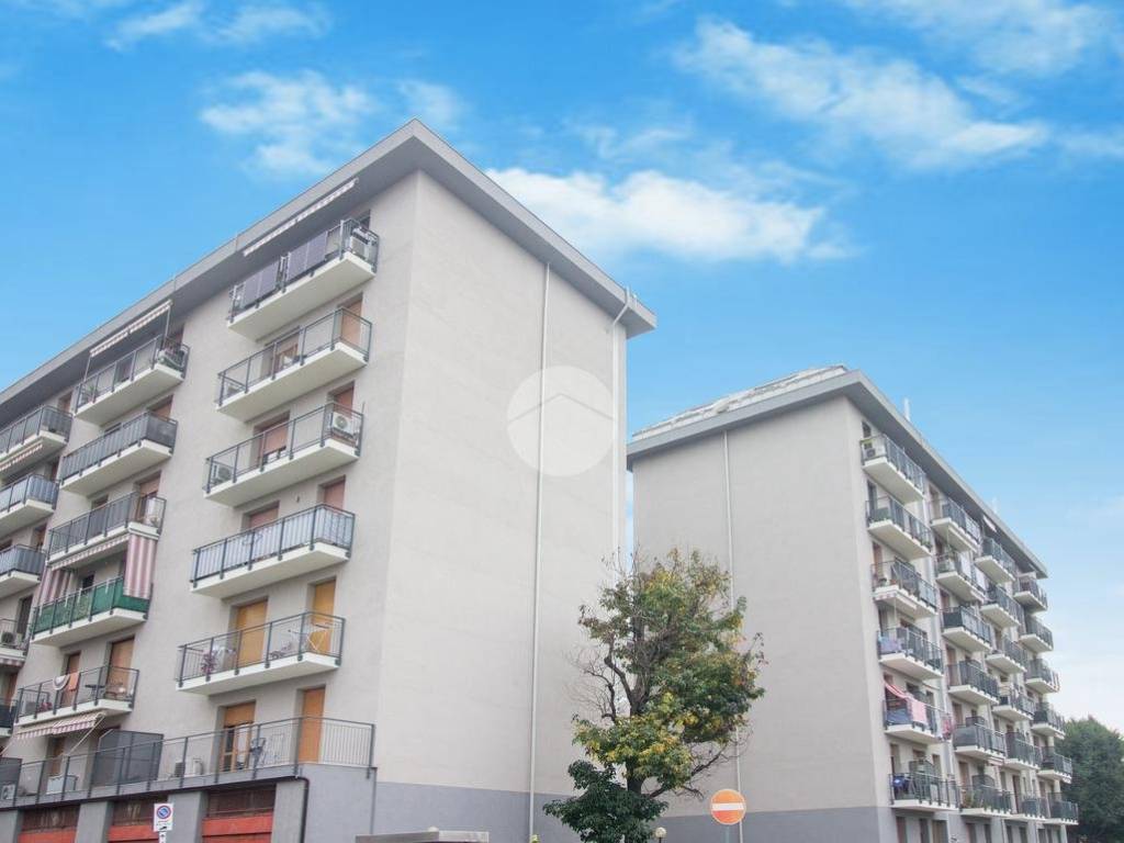 appartamento in vendita a Garbagnate Milanese