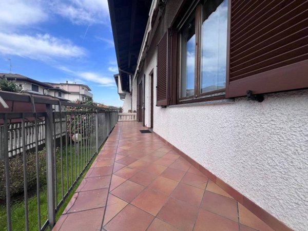 appartamento in vendita a Garbagnate Milanese