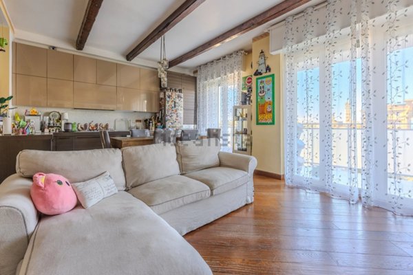 appartamento in vendita a Garbagnate Milanese