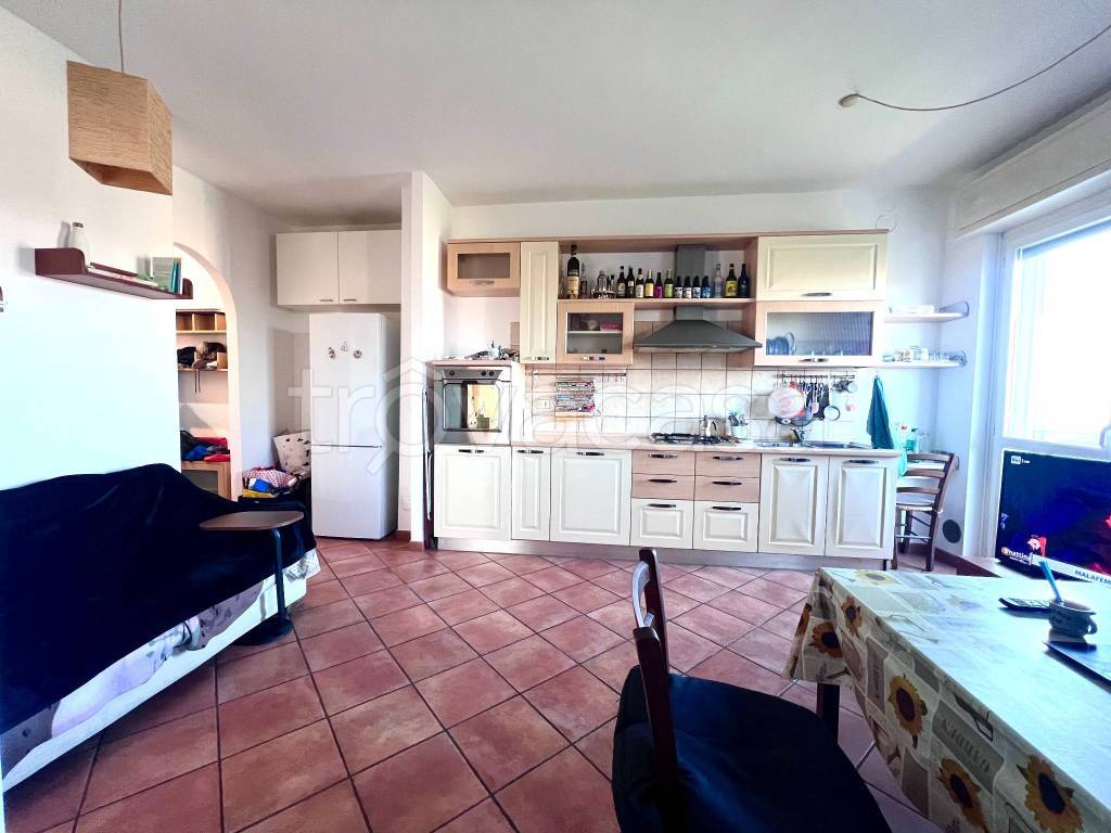 appartamento in vendita a Garbagnate Milanese