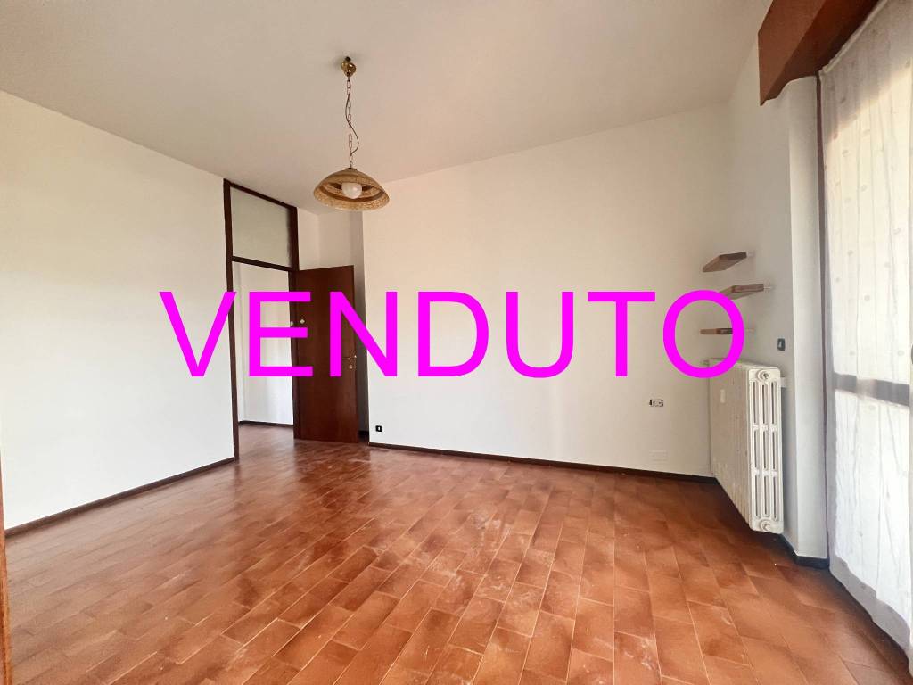 appartamento in vendita a Garbagnate Milanese