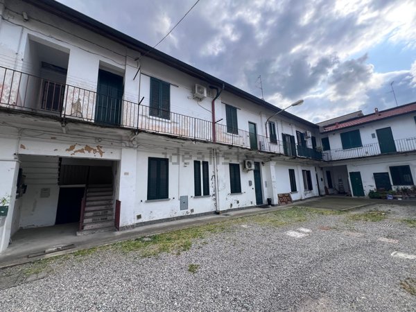 appartamento in vendita a Garbagnate Milanese