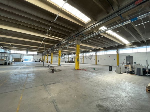 terreno edificabile in vendita a Garbagnate Milanese