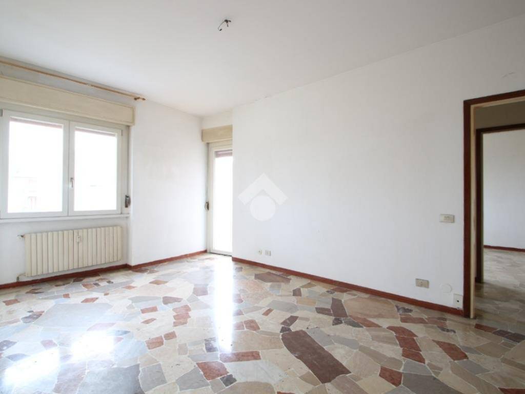 appartamento in vendita a Garbagnate Milanese