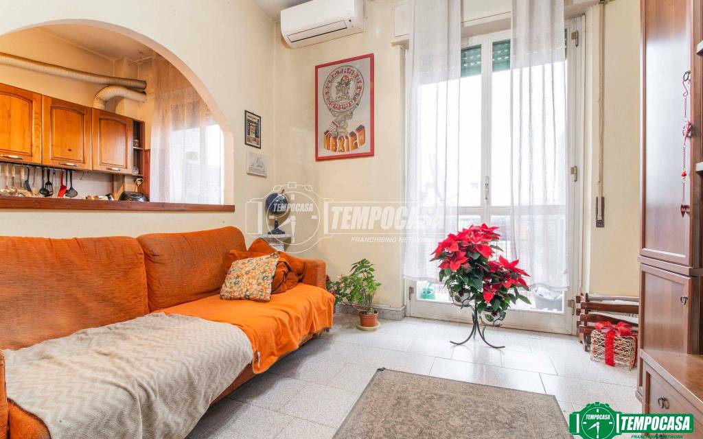 appartamento in vendita a Garbagnate Milanese