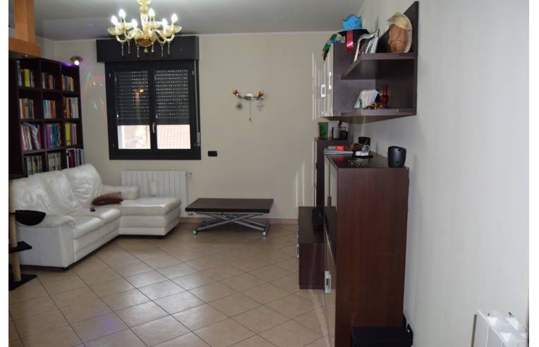 appartamento in vendita a Garbagnate Milanese