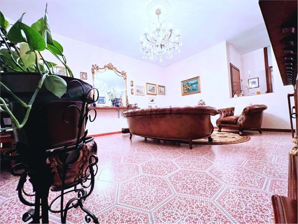 appartamento in vendita a Garbagnate Milanese