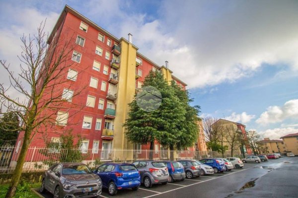 appartamento in vendita a Garbagnate Milanese