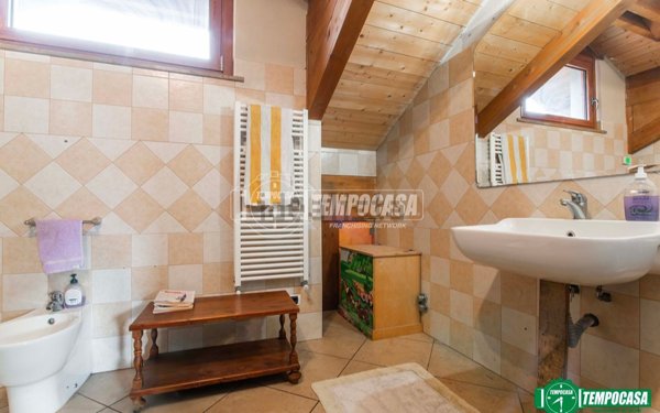 casa indipendente in vendita a Garbagnate Milanese