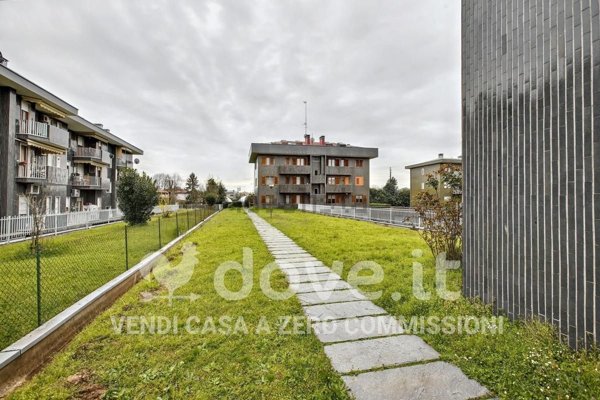 appartamento in vendita a Garbagnate Milanese