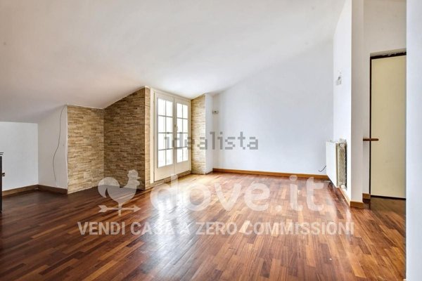 appartamento in vendita a Garbagnate Milanese