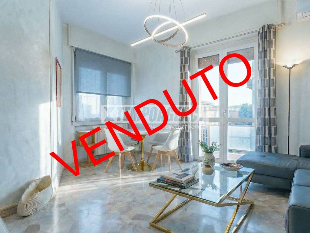 appartamento in vendita a Garbagnate Milanese