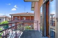 casa indipendente in vendita a Garbagnate Milanese