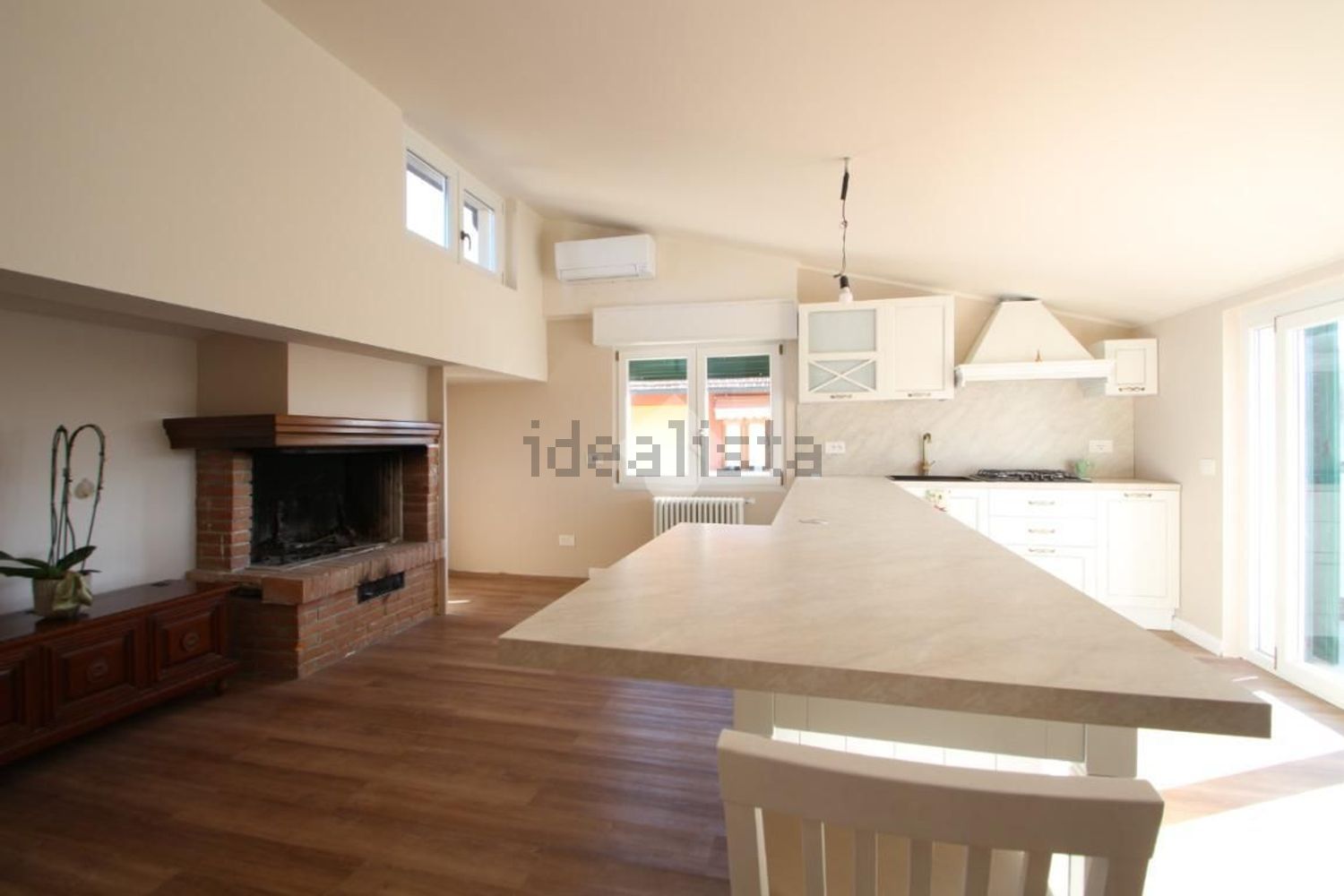 appartamento in vendita a Garbagnate Milanese