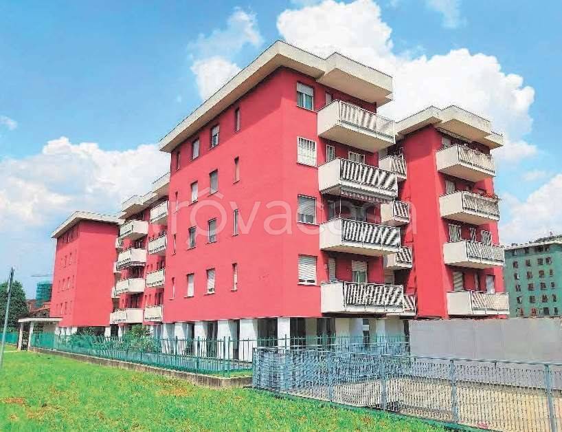 appartamento in vendita a Garbagnate Milanese