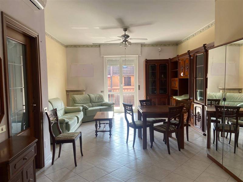 appartamento in vendita a Garbagnate Milanese