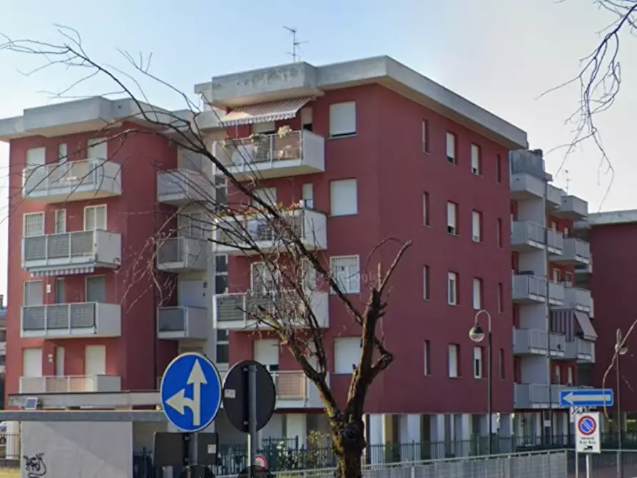 appartamento in vendita a Garbagnate Milanese