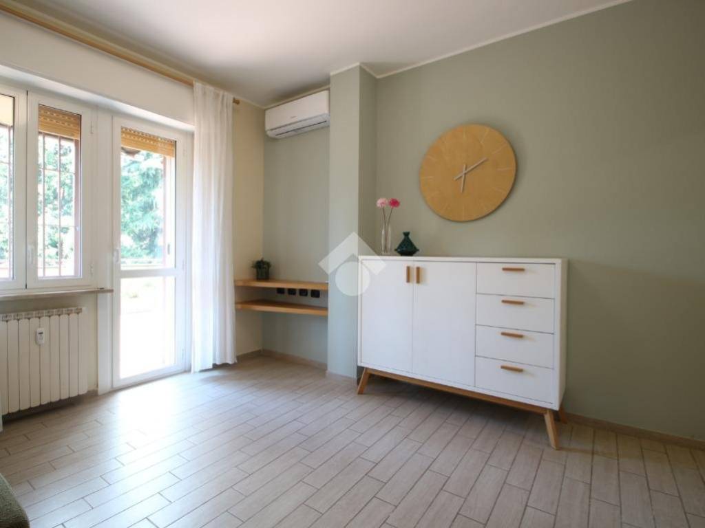 appartamento in vendita a Garbagnate Milanese