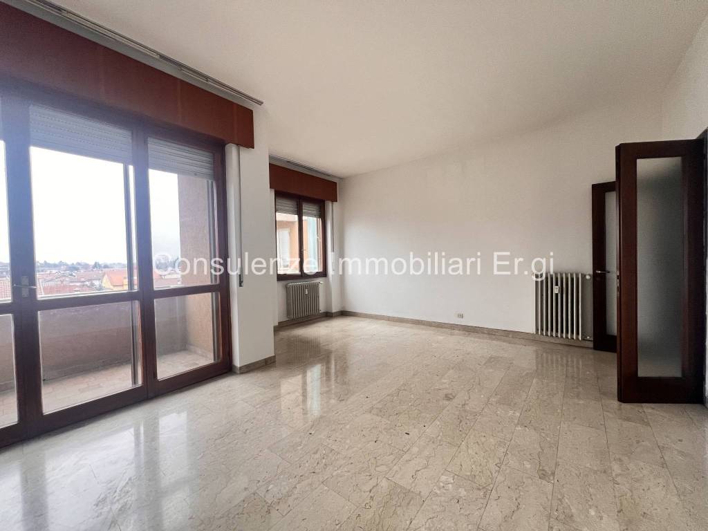 appartamento in vendita a Garbagnate Milanese