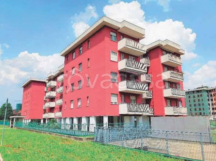 appartamento in vendita a Garbagnate Milanese