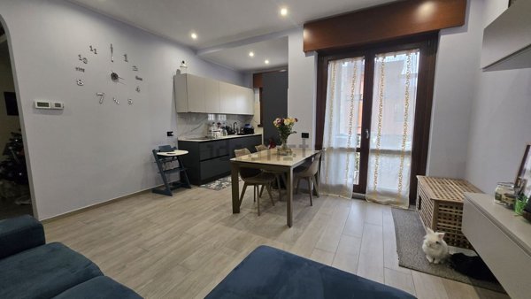 appartamento in vendita a Garbagnate Milanese