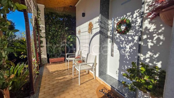 casa indipendente in vendita a Garbagnate Milanese