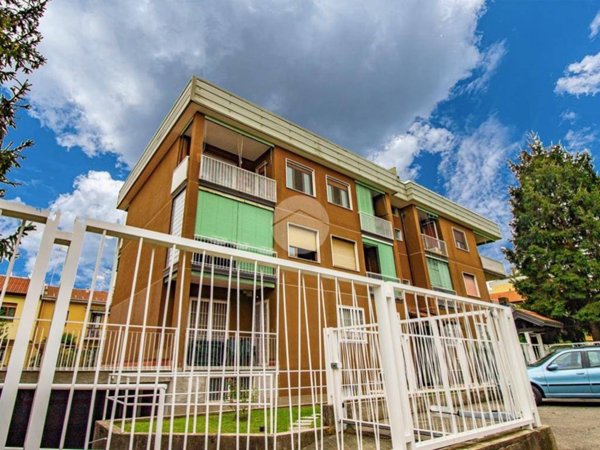 appartamento in vendita a Garbagnate Milanese